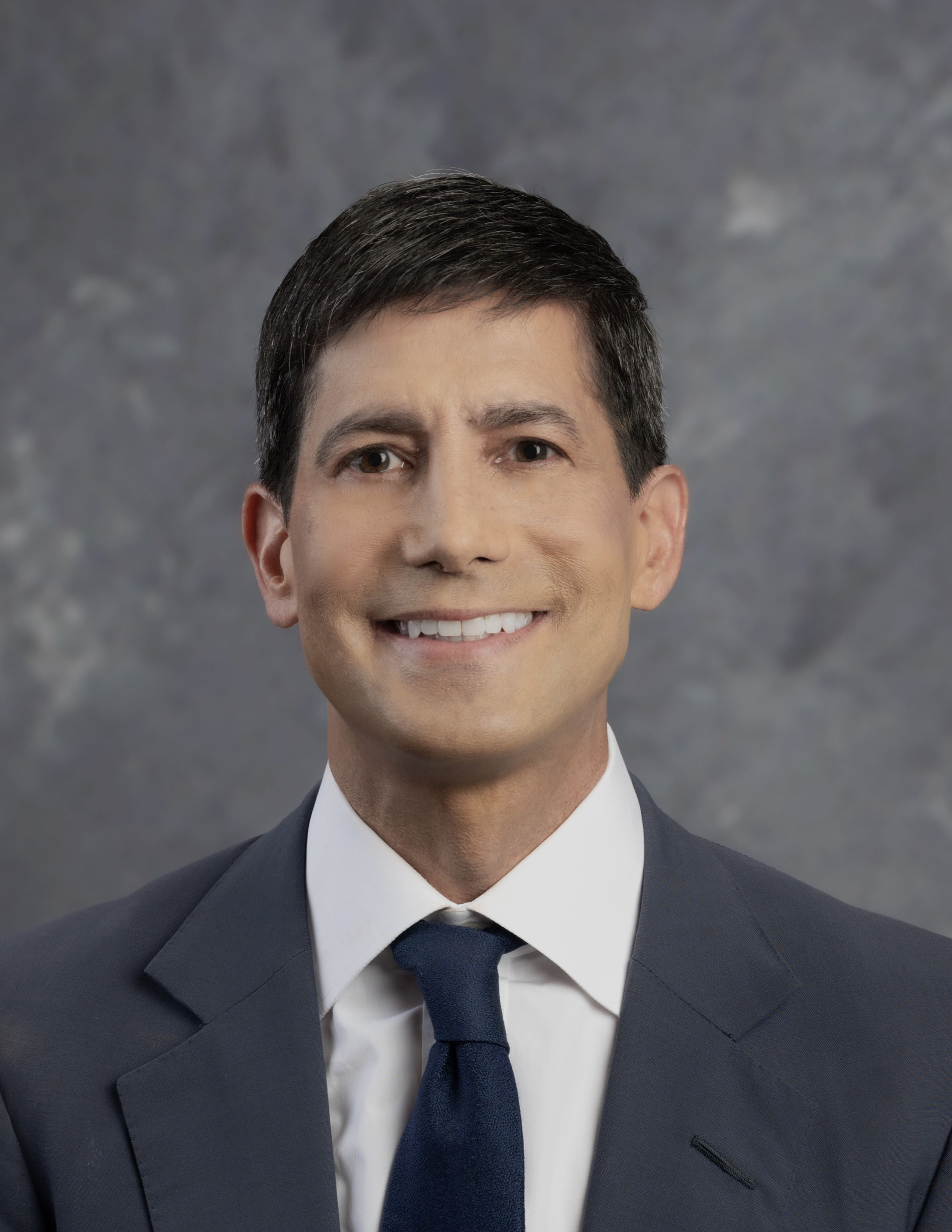 Kevin M. Warsh, official portrait as a member of the Federal Reserve Board of Governors.