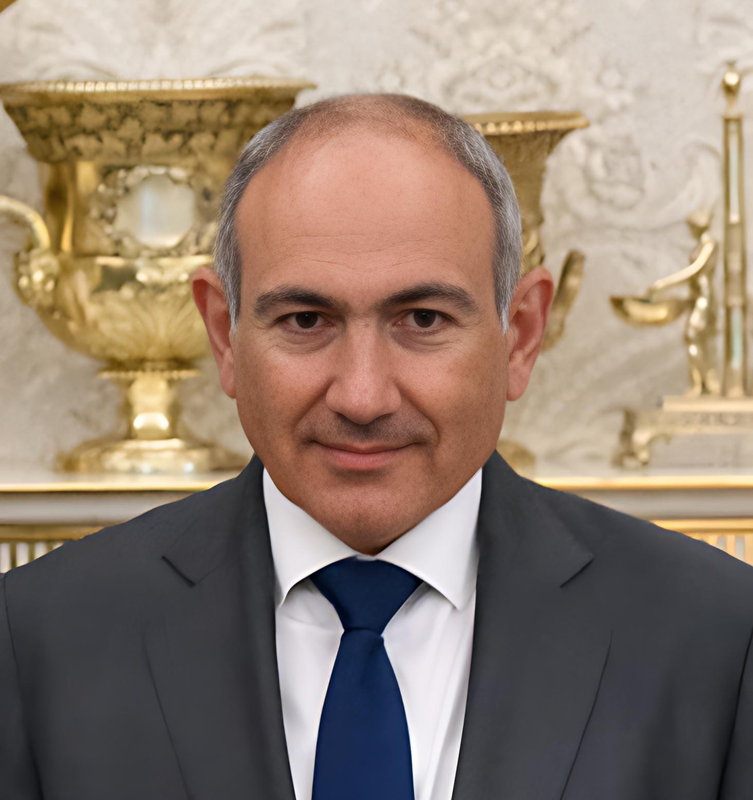 Pashinyan says Armenia will apply for EU membership before any referendum